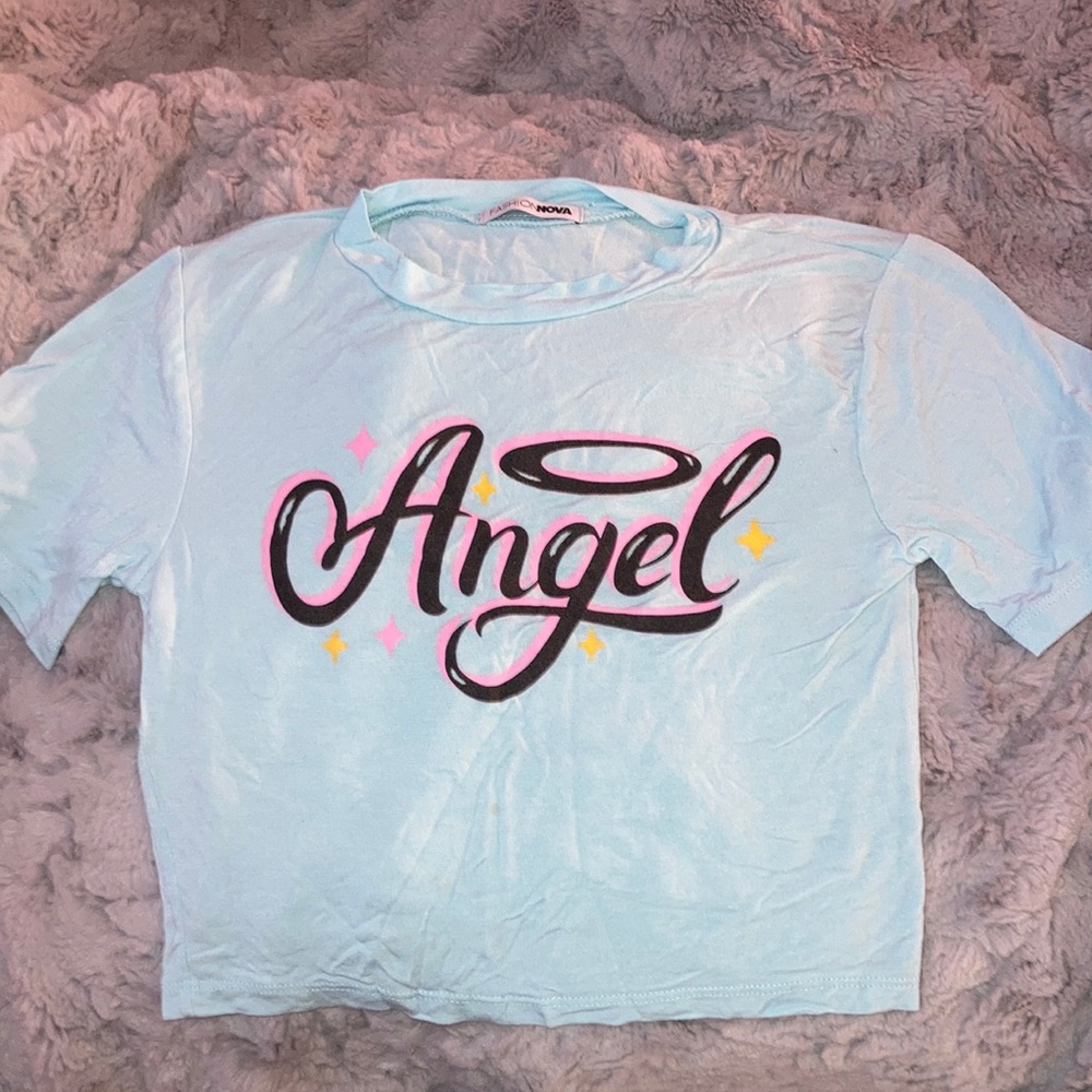 Sky blue angel halo cropped shirt 😇.